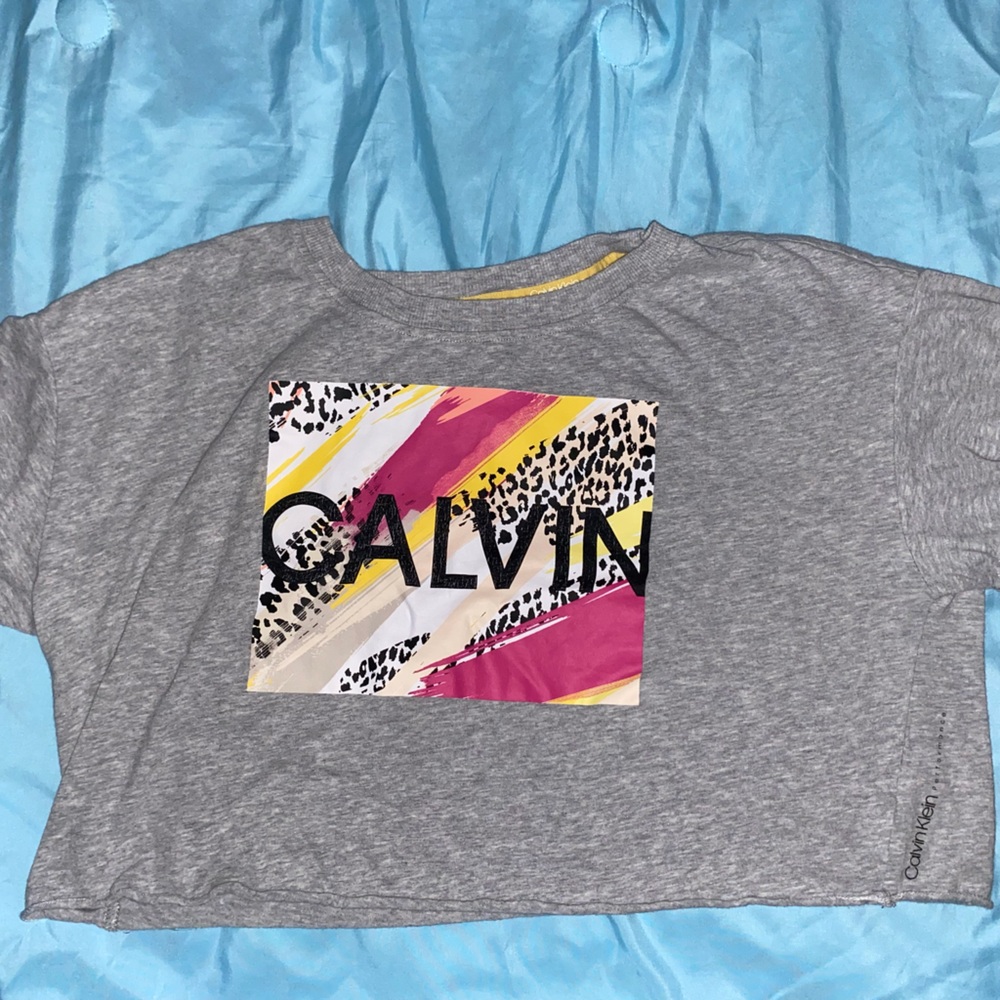Calvin Klein Cropped Athletic Shirt